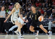 爱游戏体育官方-WNBA：天空78-66胜太阳，替补球员范丽丝16分创职业生涯新高的简单介绍