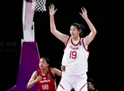 爱游戏体育官方-包含32分大胜！张子宇16+4中国女篮热身赛再胜日本的词条