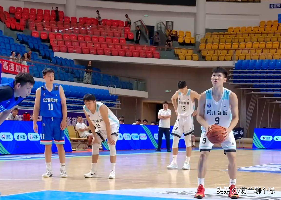 辽宁队在阵容上进行调整，豪取大胜